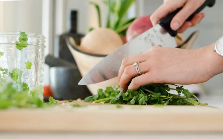 5 Ways To Make Winter Your Healthiest Season, According To TCM